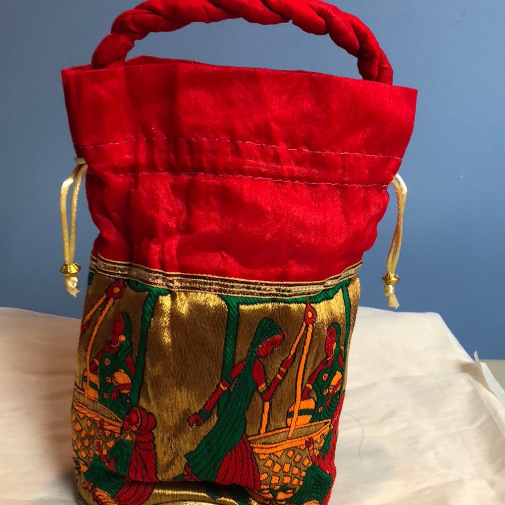 SALE🔥Handcrafted drawstring purse